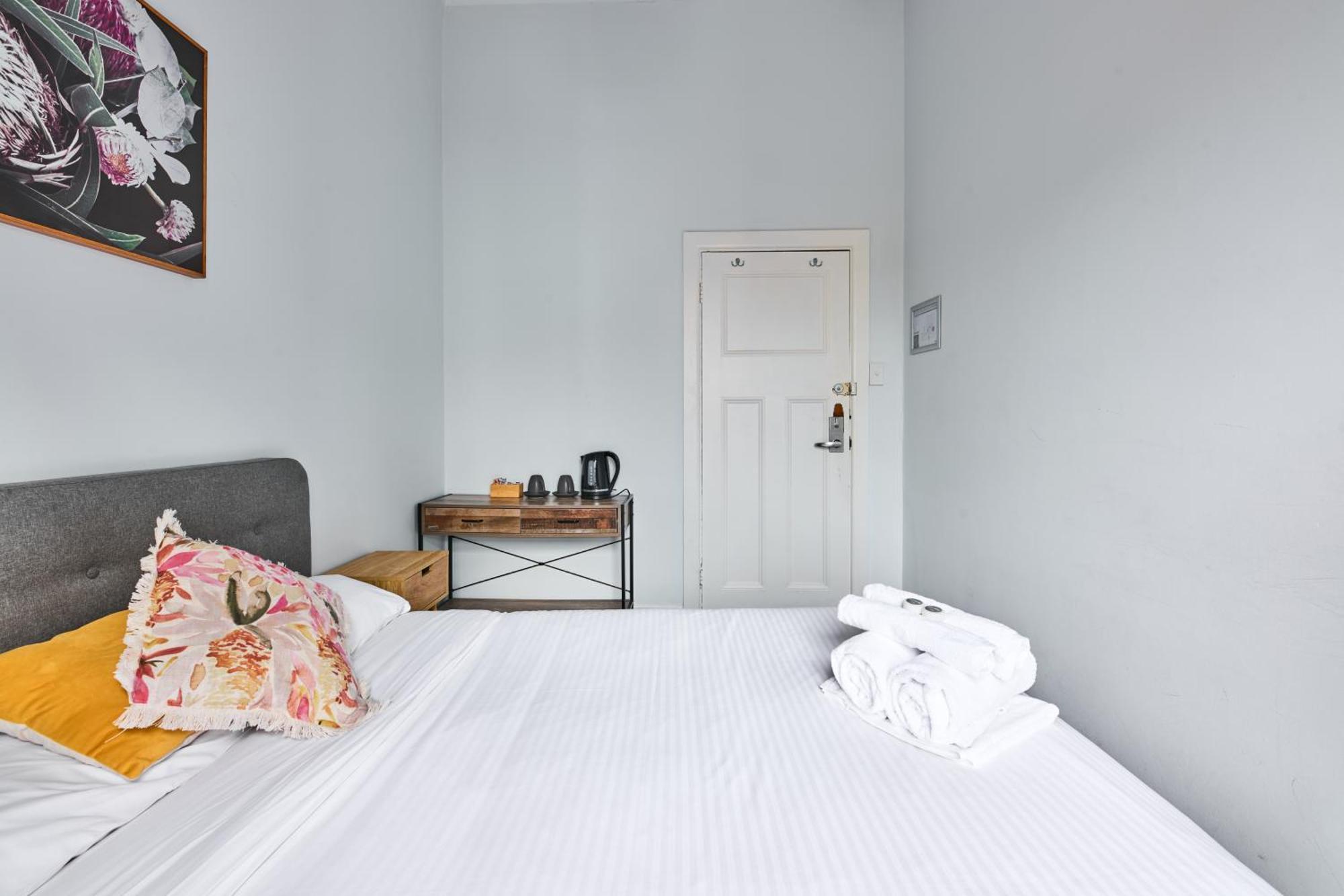 College Lawn Hotel Мелбърн Екстериор снимка